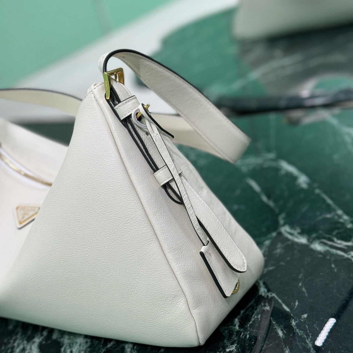 Bags- Pd Aimee Large Shoulder Bag Elegant Everyday Designer Handbag