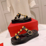 Styling view of Valentino Garavani luxury piece style No.262