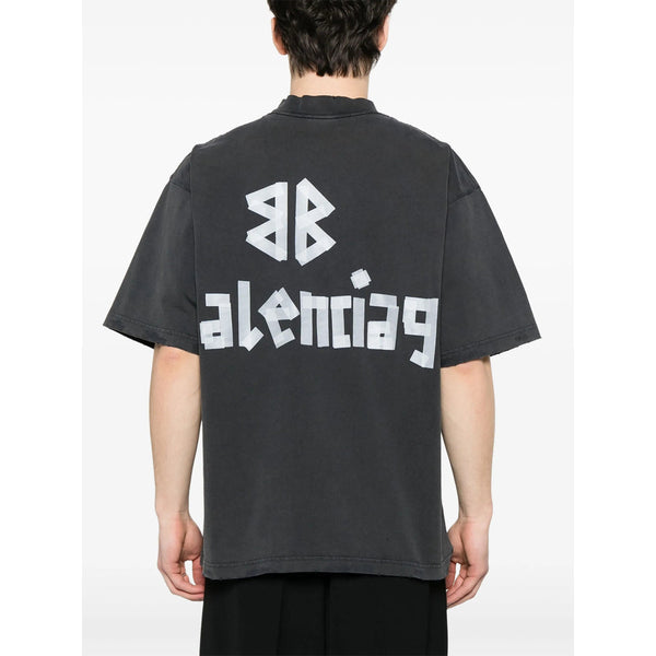 Close-up of Balenciaga tee shirts hardware and fine stitching