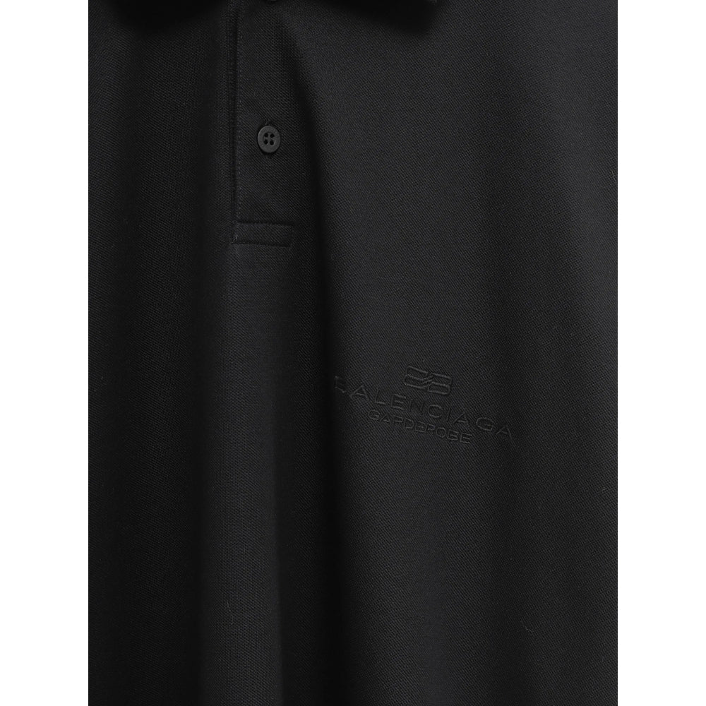 Balenciaga premium tee shirts detail and craftsmanship close-up