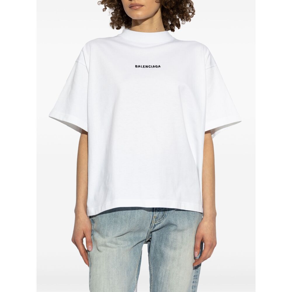 Close-up of Balenciaga tee shirts hardware and fine stitching