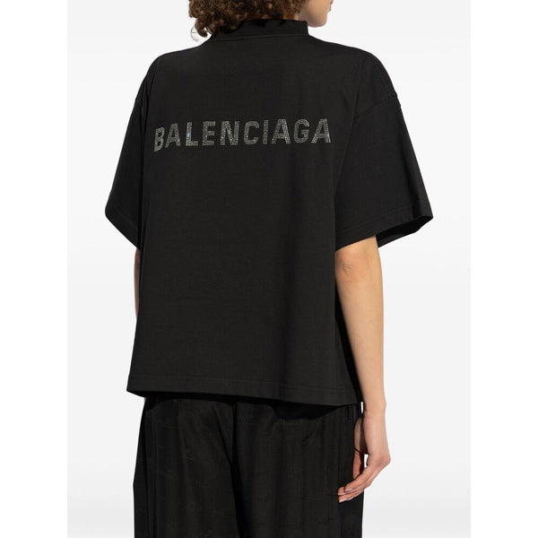 Balenciaga premium tee shirts detail and craftsmanship close-up