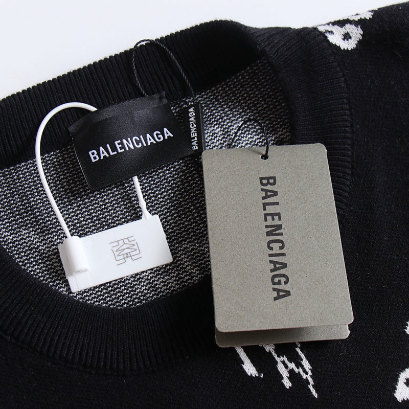 Three-quarter angle view of Balenciaga luxury piece style No.138