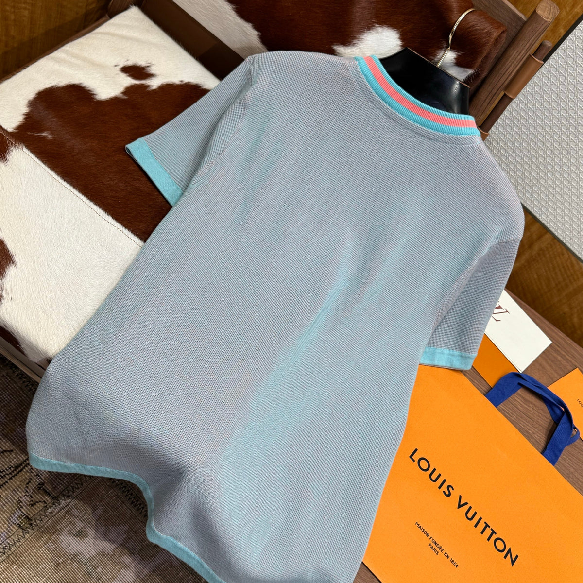Louis Vuitton T-Shirts- Louis Vuitton Lou T-shirt Casual Everyday Designer Tee