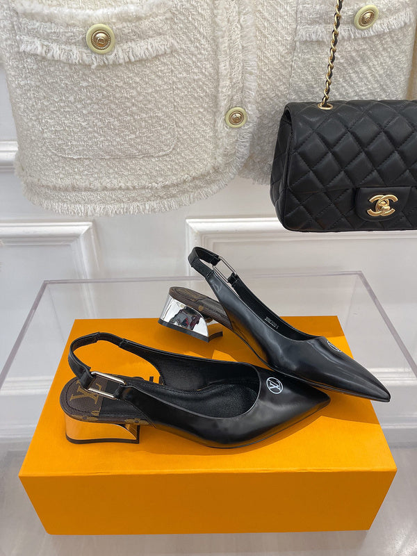 Louis Vuitton Black Block Heel Pumps - Toe Detail View