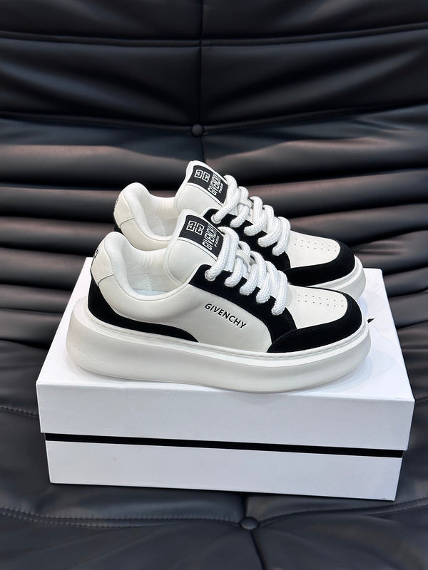 Givenchy shoes Style 181 - back heel detail
