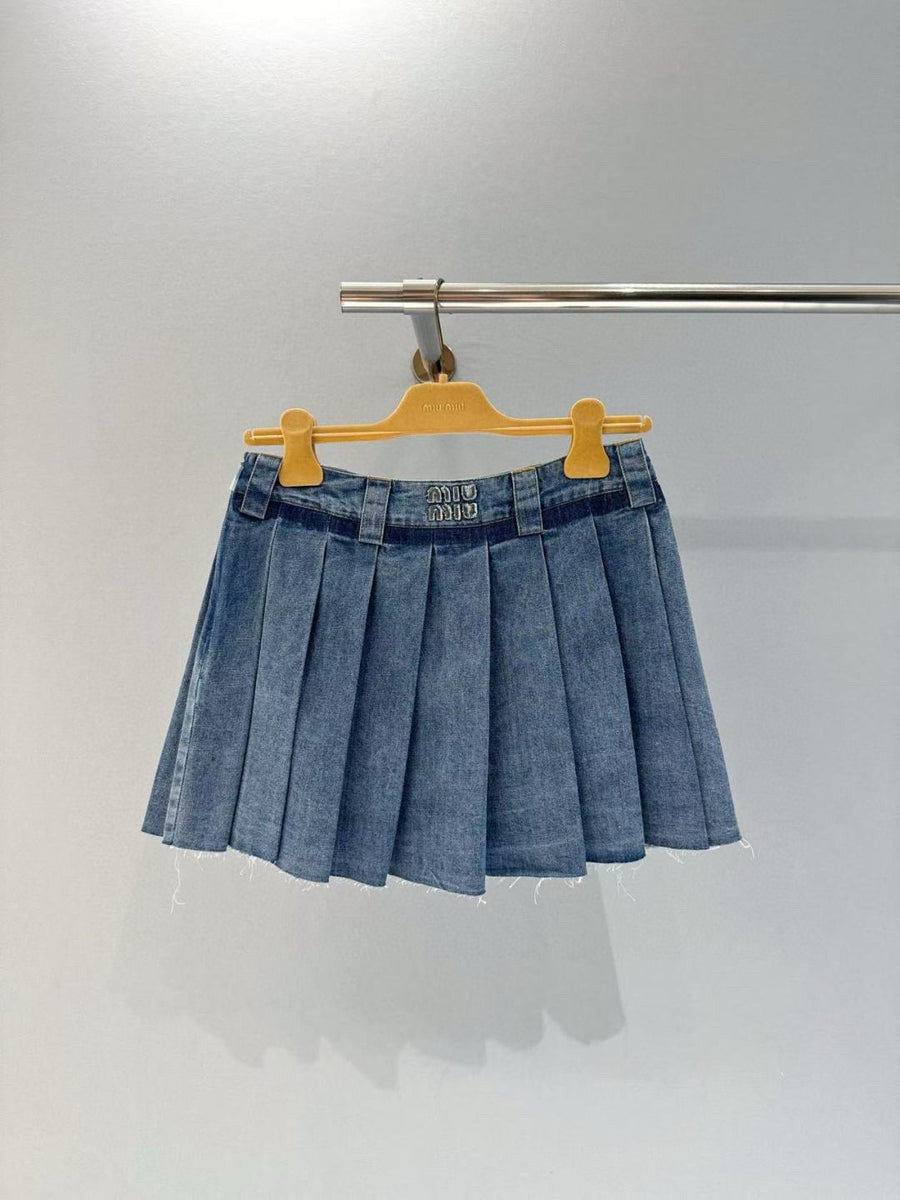 Skirts- Miu M Skirt Elegant Designer Casual Skirt