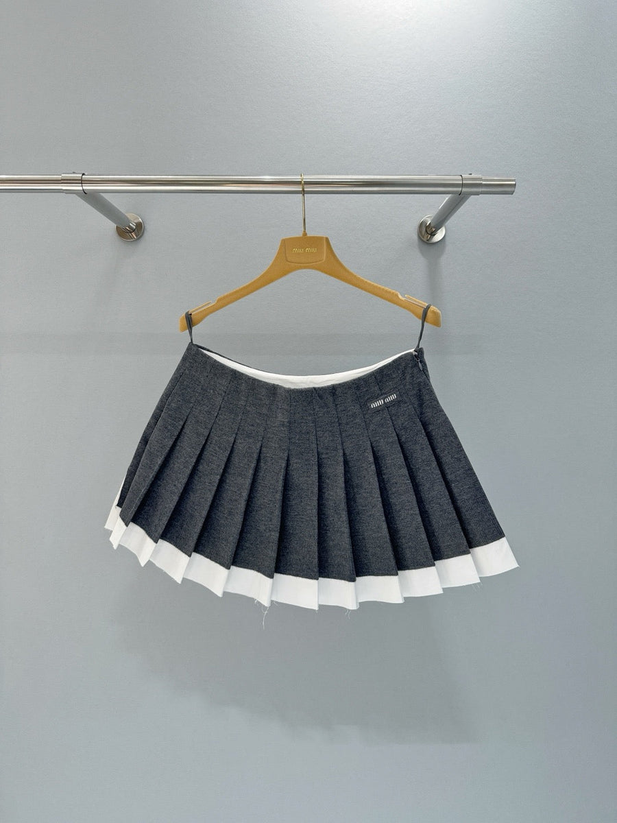 Skirts? Miu M Skirt Elegant Designer Casual Skirt