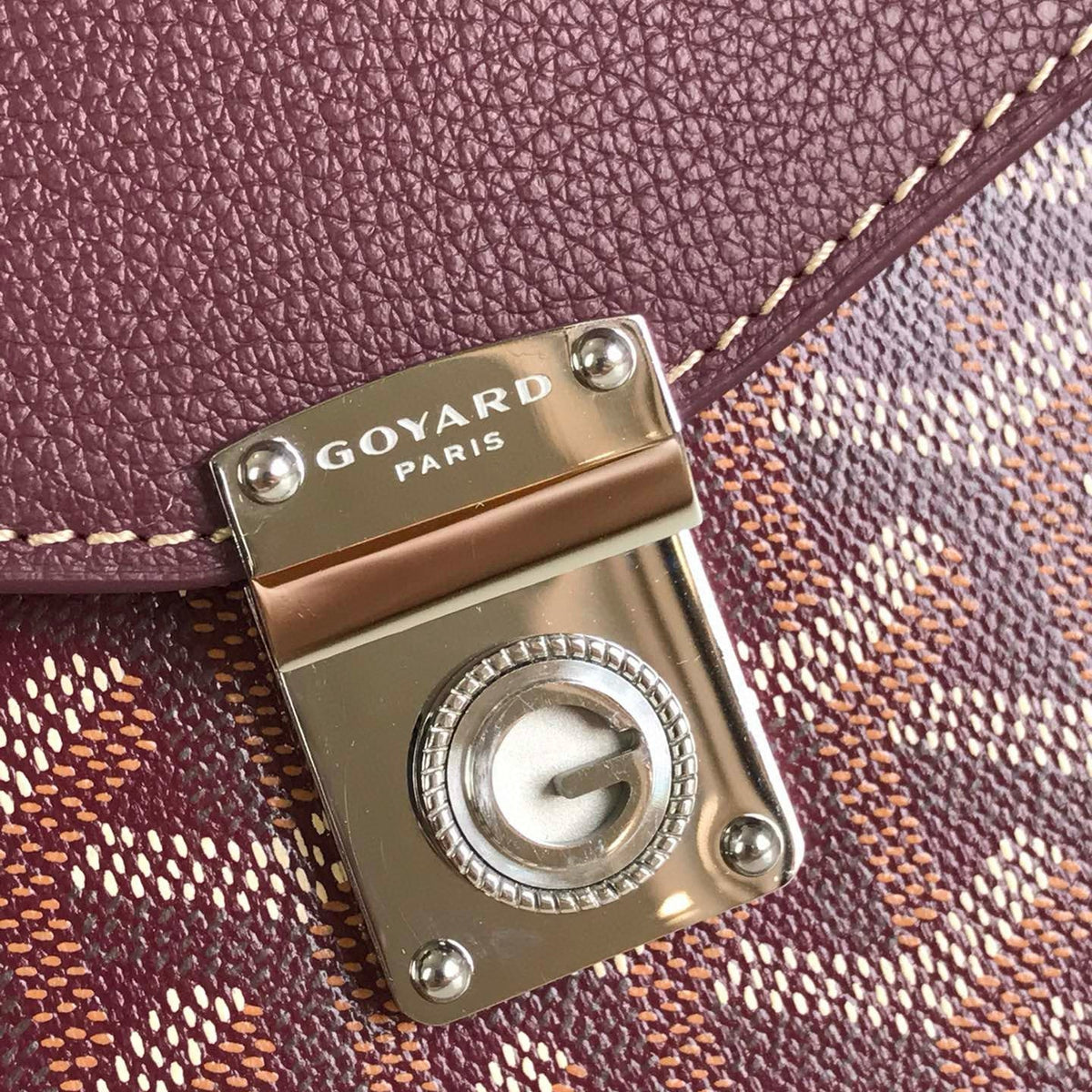 Wallets- Goya Chypre Wallet Pouch Elegant Everyday Leather Wallet