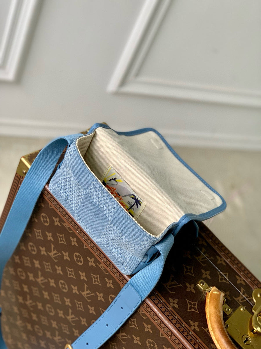 Louis Vuitton Wallets- Louis Vuitton Lou Bosphore Wearable Wallet Premium Leather Designer Wallet