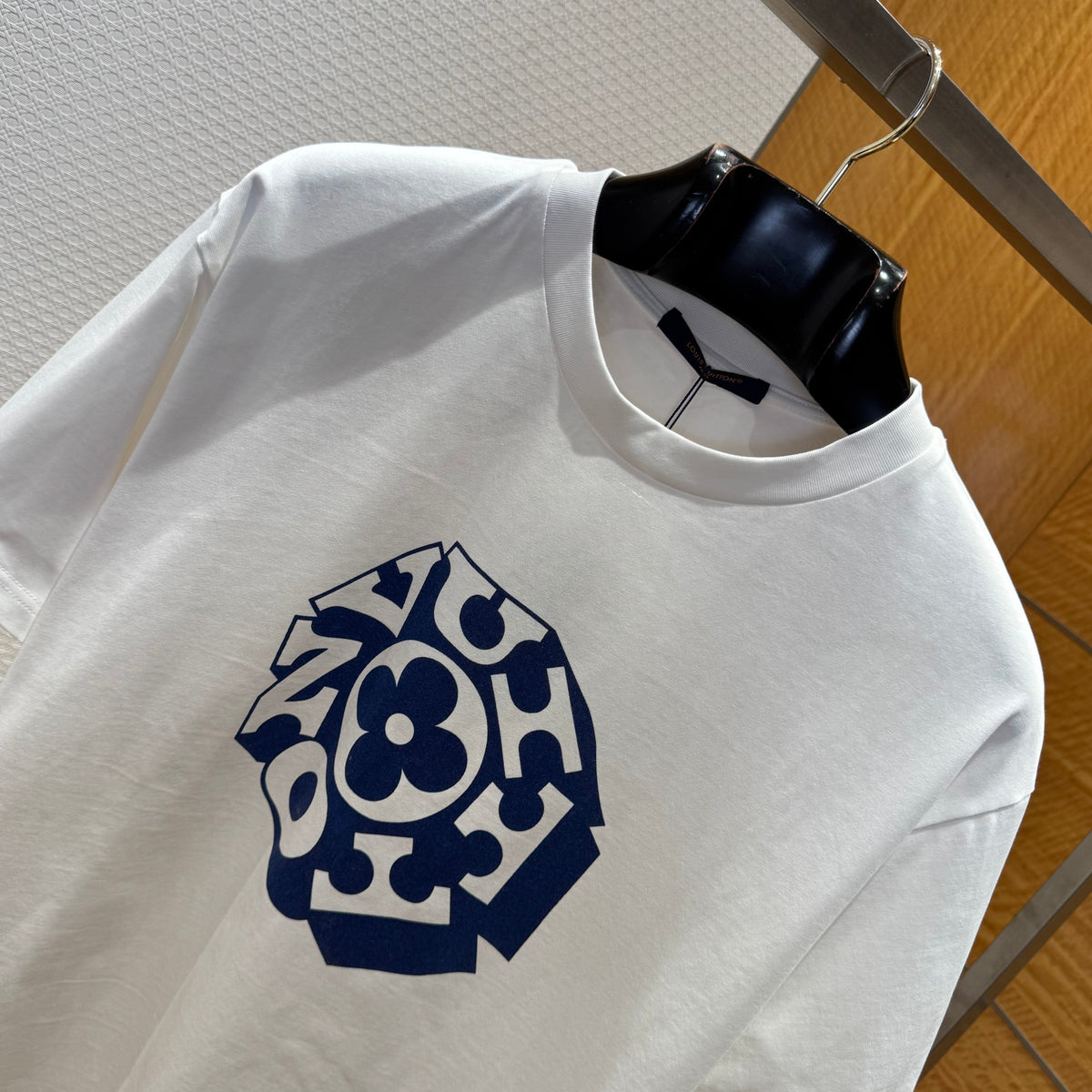 Louis Vuitton T-Shirts- Louis Vuitton Lou T-shirt Premium Designer Cotton T-Shirt