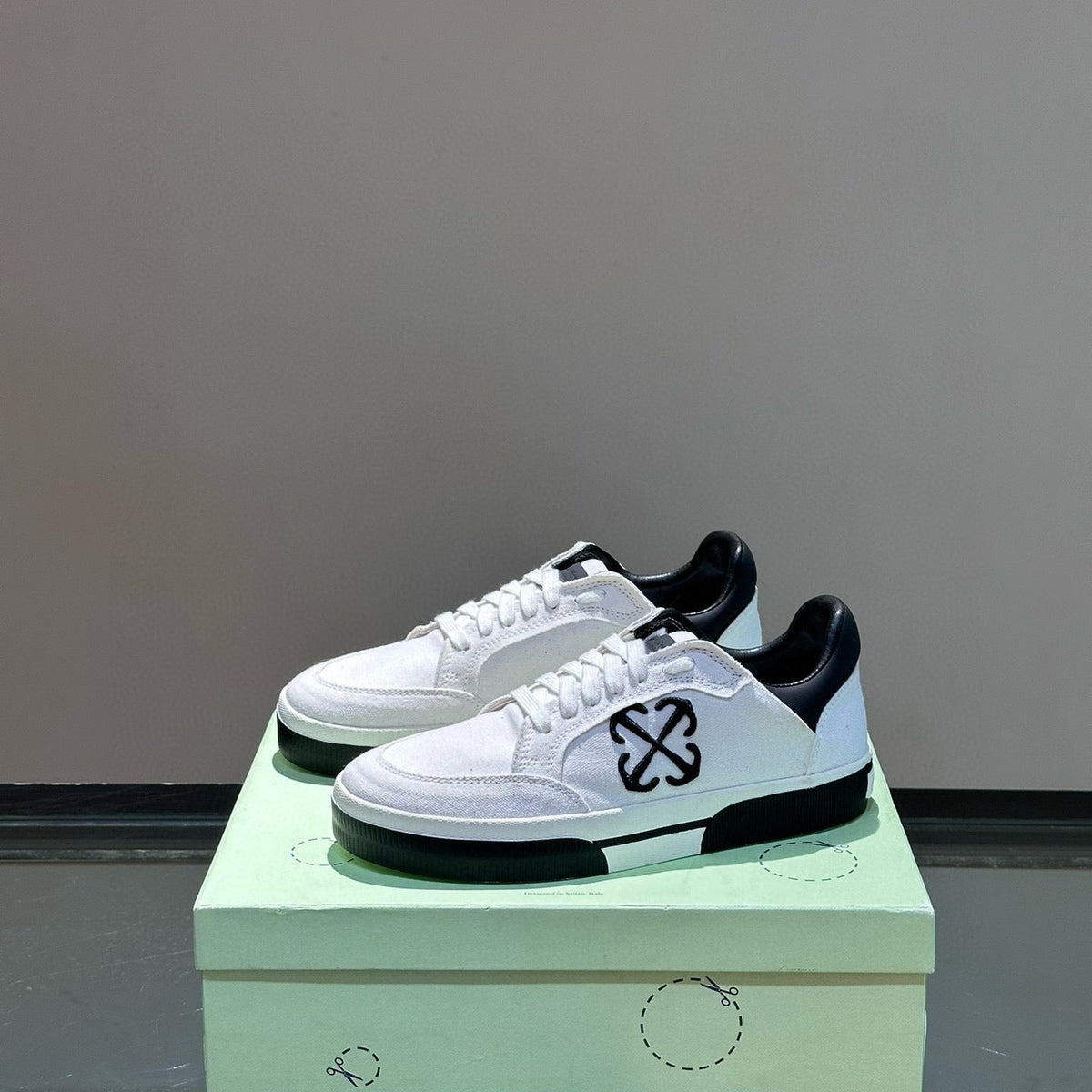 Shoes- Off W Trainers Comfortable Everyday Designer Shoes