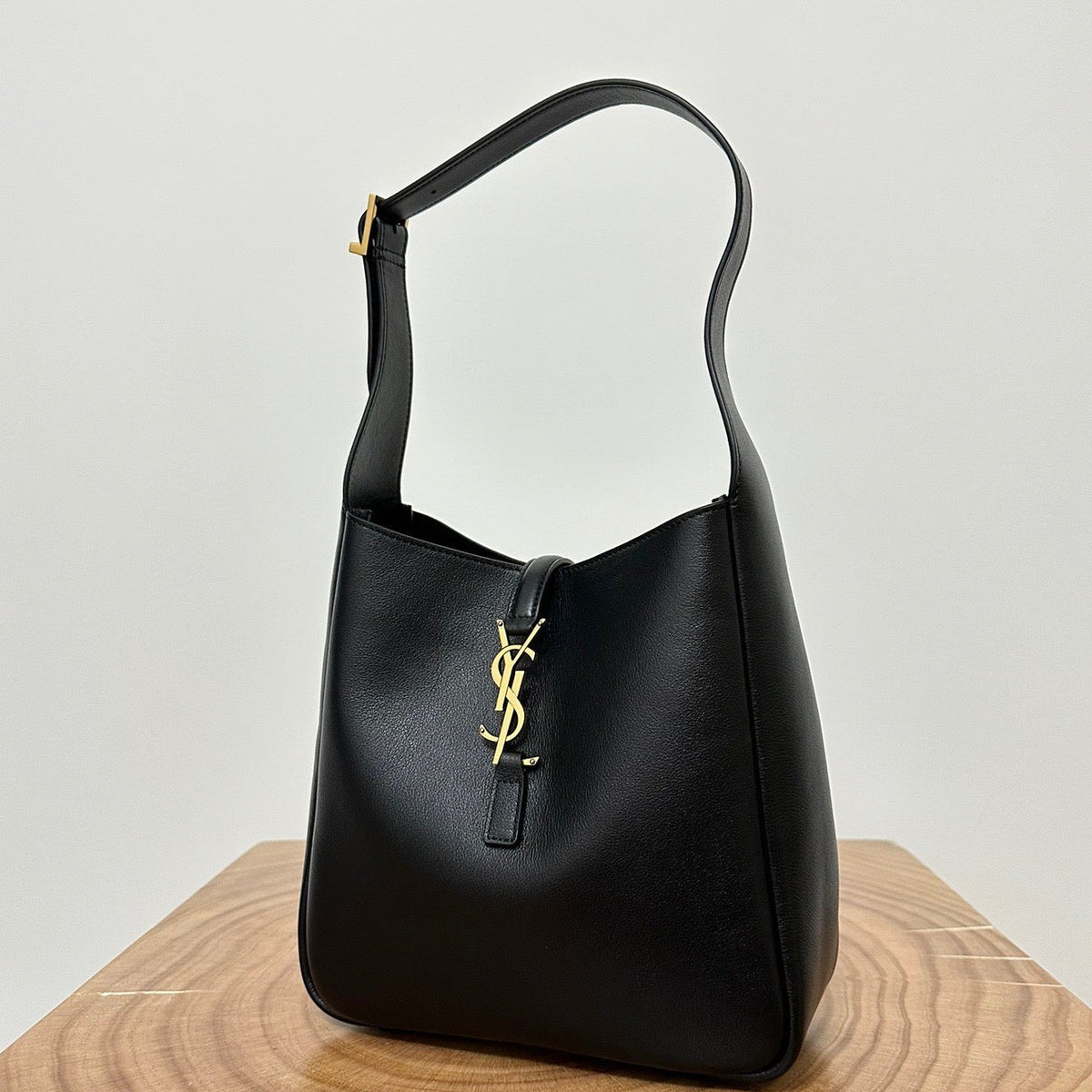 Saint Laurent Bags- Saint Laurent Le 5 À 7 Supple Small Bag Premium Designer Shoulder Bag