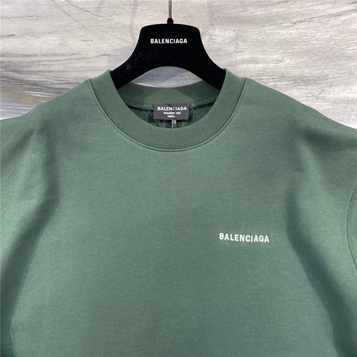 Styling view of Balenciaga luxury piece style No.448