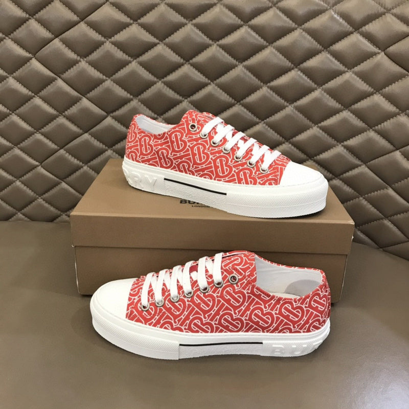 Burberry shoes Style 305 - packaging and accessories