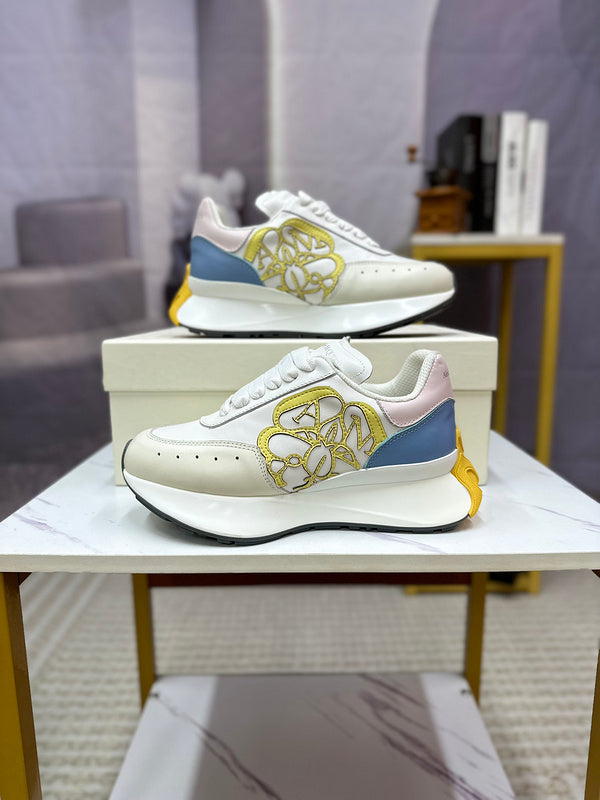 Alexander McQueen shoes Style 002 - sole and craftsmanship detail