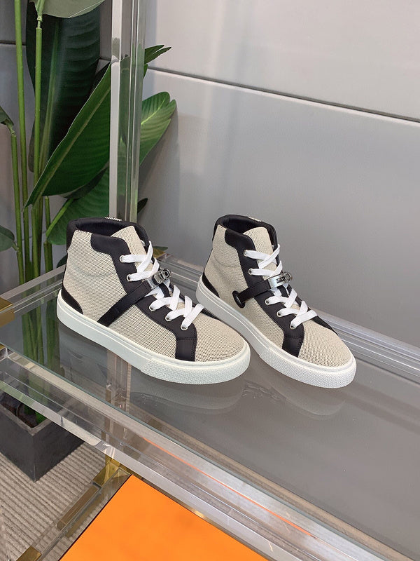 Hermes shoes Style 318 - angled studio shot