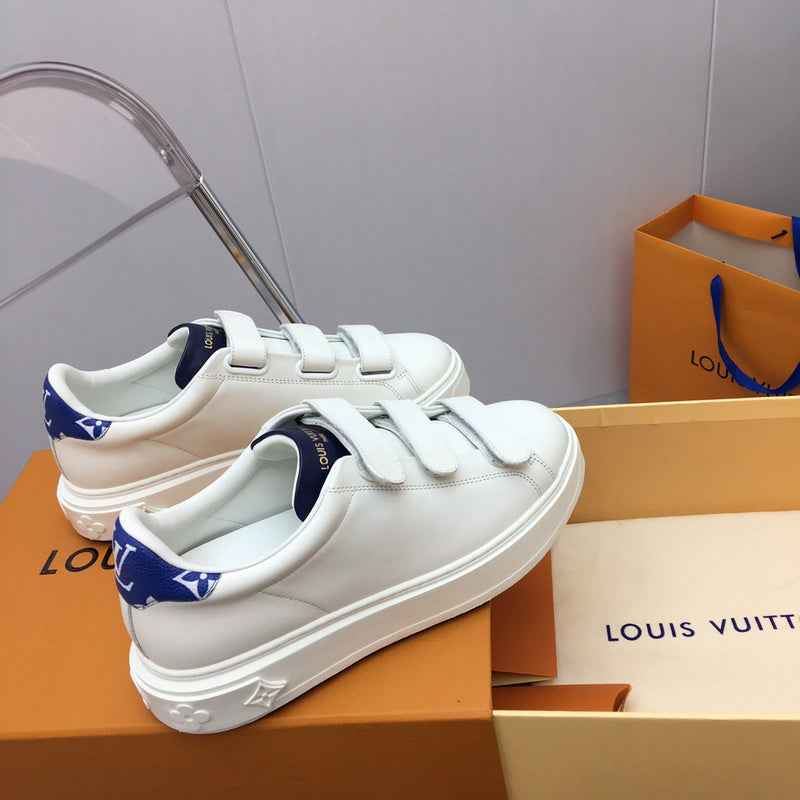 Louis Vuitton shoes Style 366 - logo and branding close-up