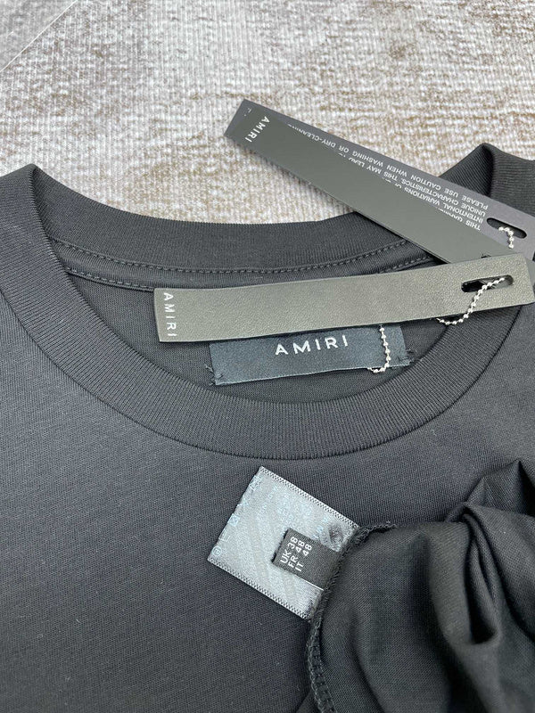 Styling view of Amiri luxury piece style No.053