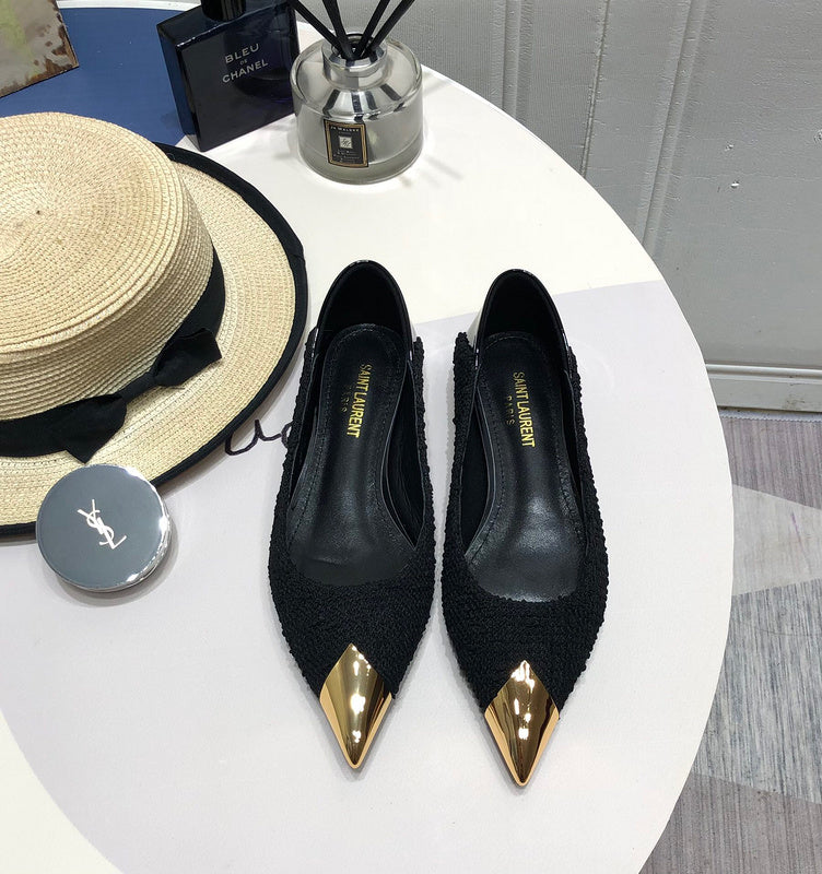 Side profile view of Saint Laurent luxury piece style No.120