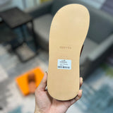 Hermes shoes Style 021 - side profile detail