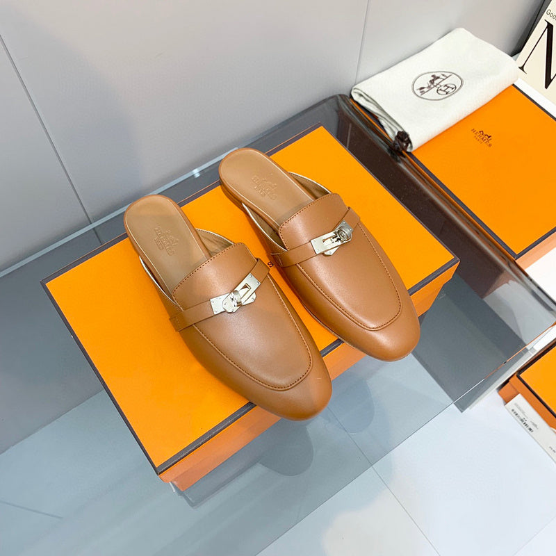 Hermes sandals Style 177 - side profile detail