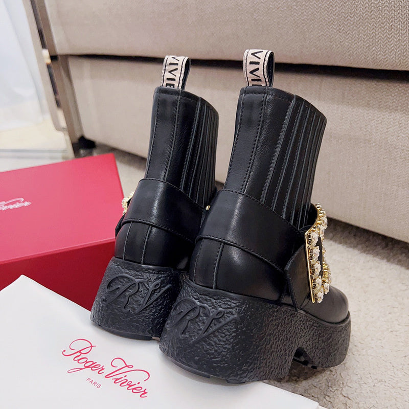Roger Vivier shoes front view designer style