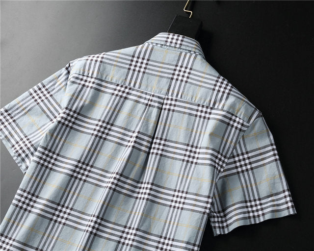 Texture and finish detail of Burberry luxury piece style No.577