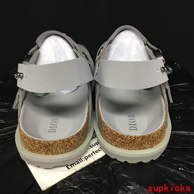 Dior shoes Style 019 - back heel detail (alternate angle)