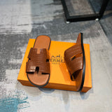 Hermes shoes Style 021 - back heel detail
