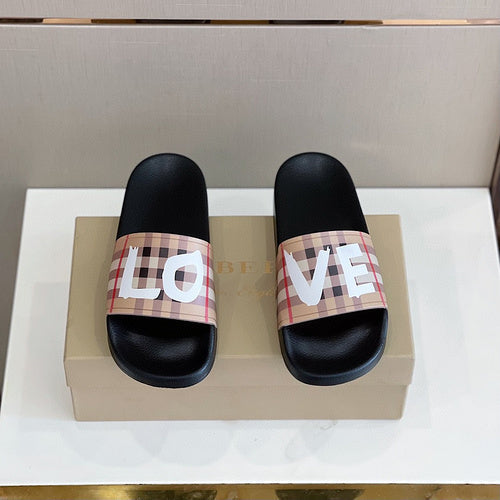 Burberry shoes Style 228 - texture and material detail