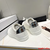 Givenchy shoes Style 111 - back heel detail