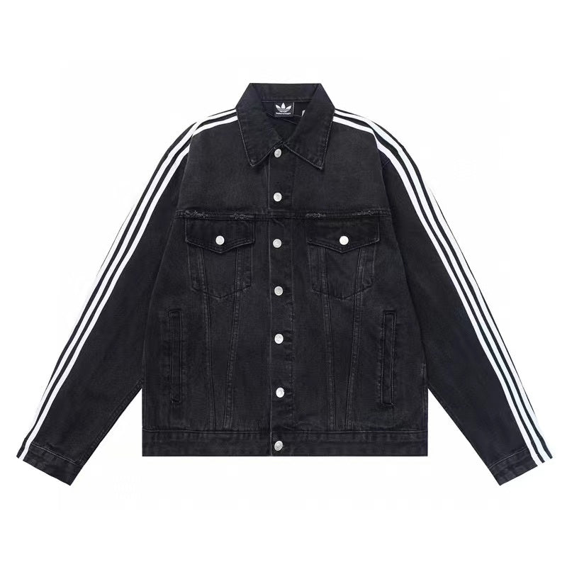 Side profile view of Balenciaga luxury piece style No.207