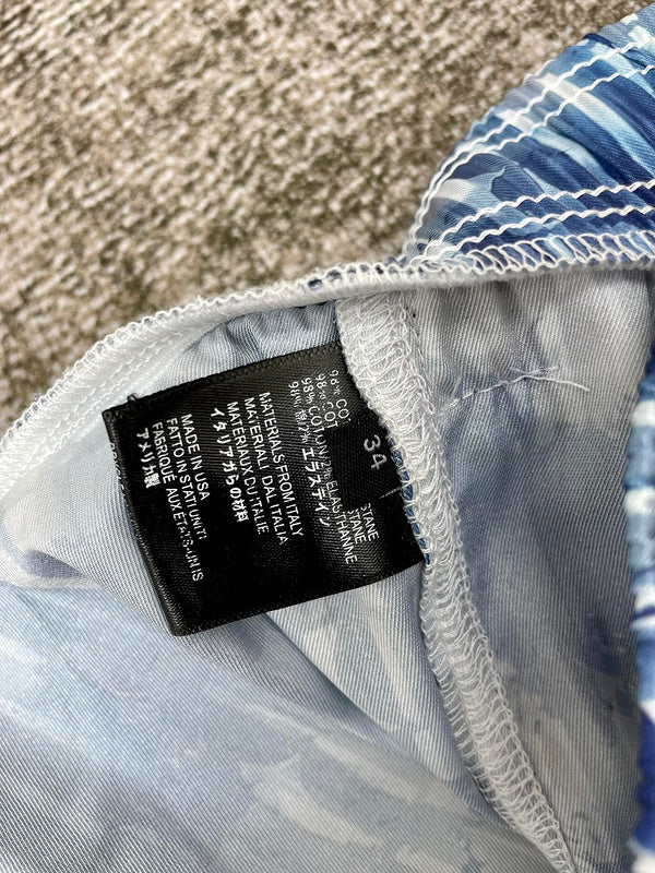 Full silhouette view of Amiri luxury piece style No.089