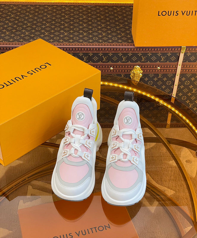 Louis Vuitton shoes Style 337 - side profile detail