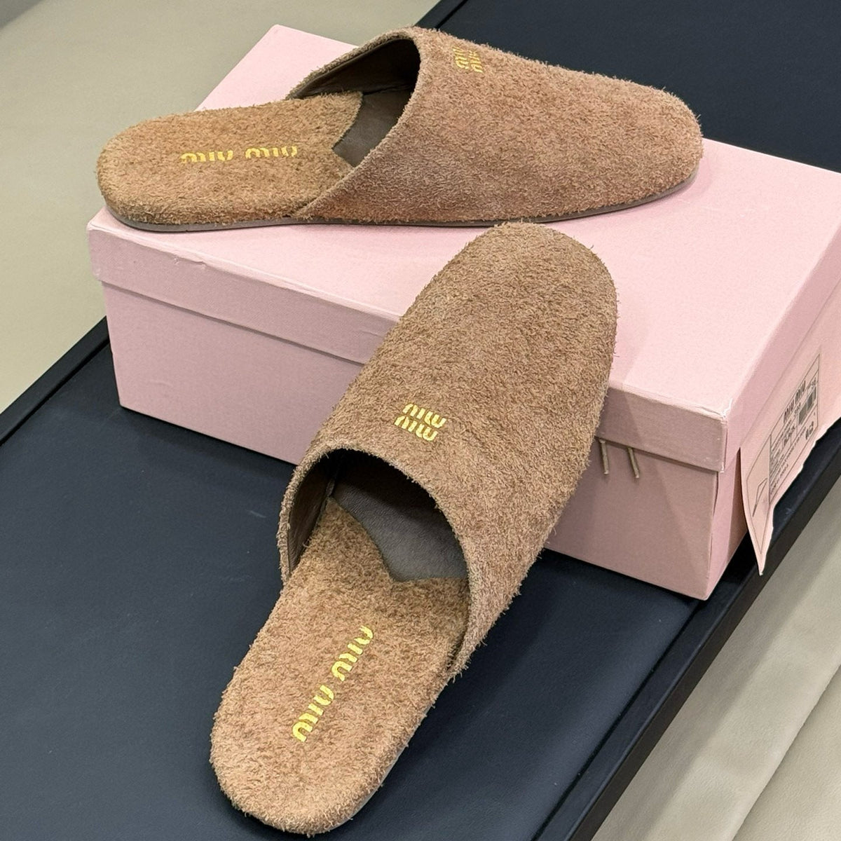 Accessories- Miu M Slippers Premium Everyday Designer Accessory