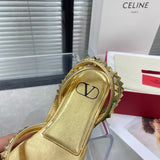 Three-quarter angle view of Valentino Garavani luxury piece style No.252