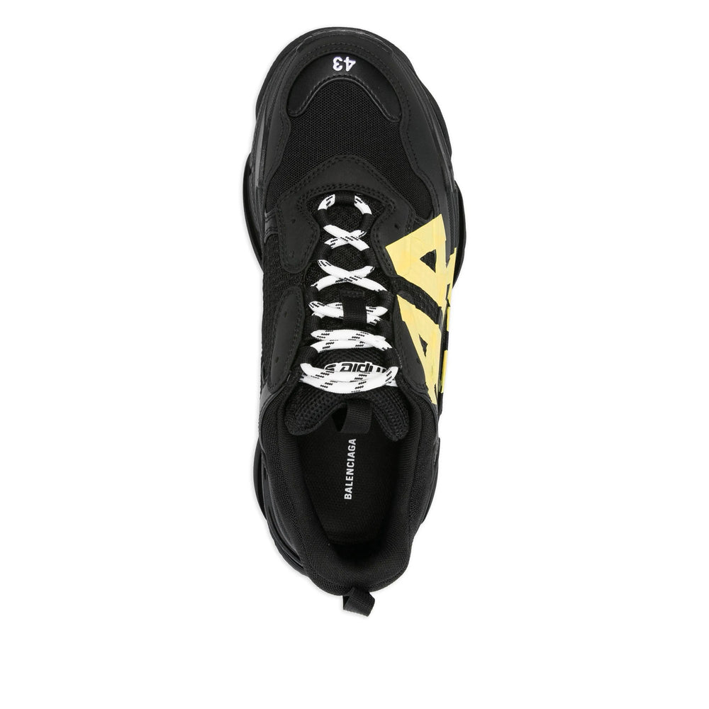 Close-up of Balenciaga athletic hardware and fine stitching