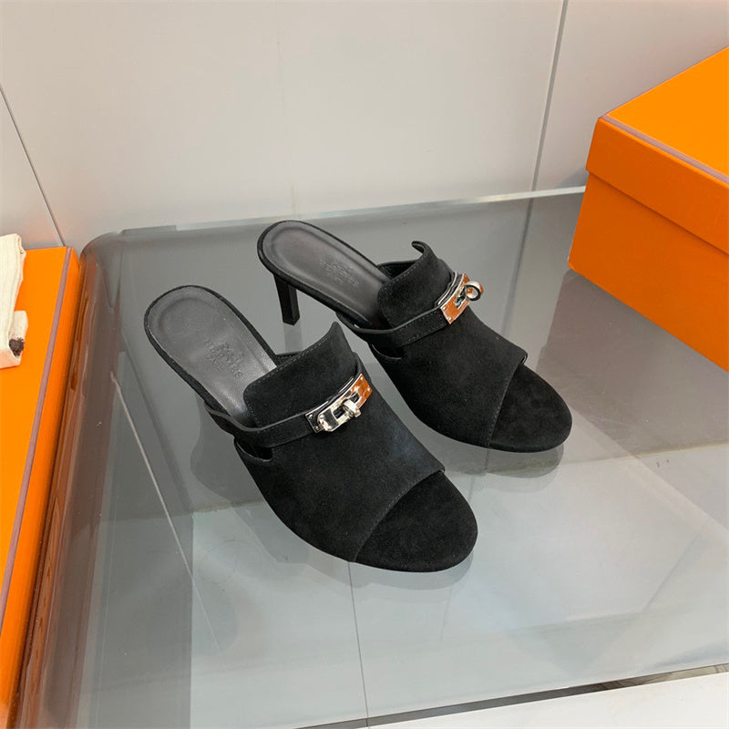 Hermès Black Bow-Detail Flats - Full Silhouette View