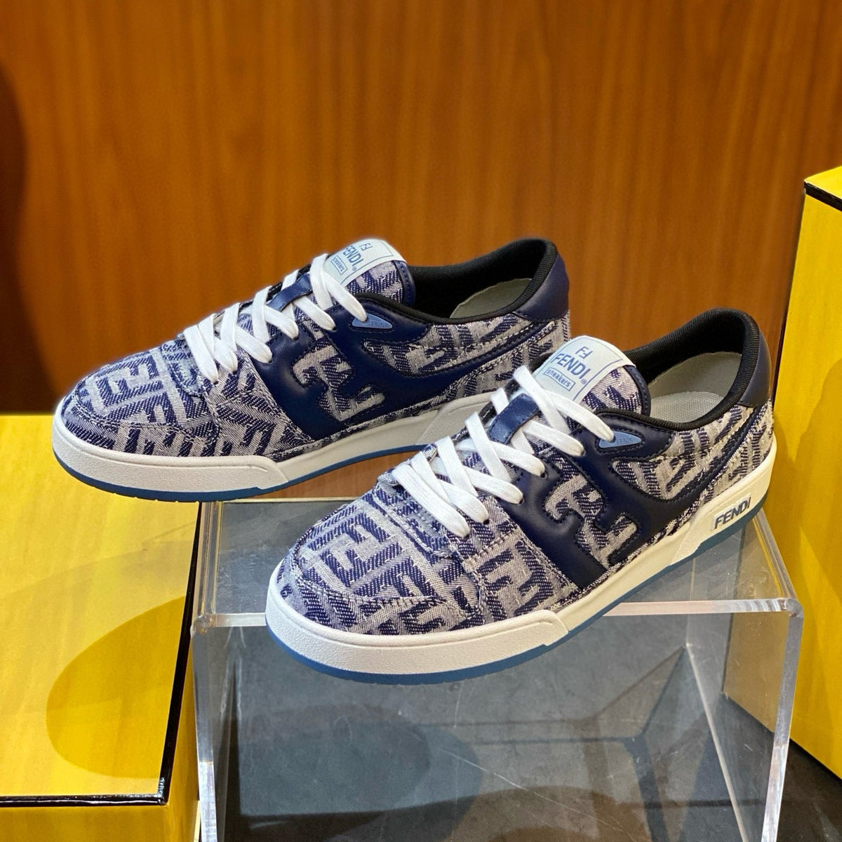 Shoes- Fen Match Sneaker Premium Designer Casual Shoes