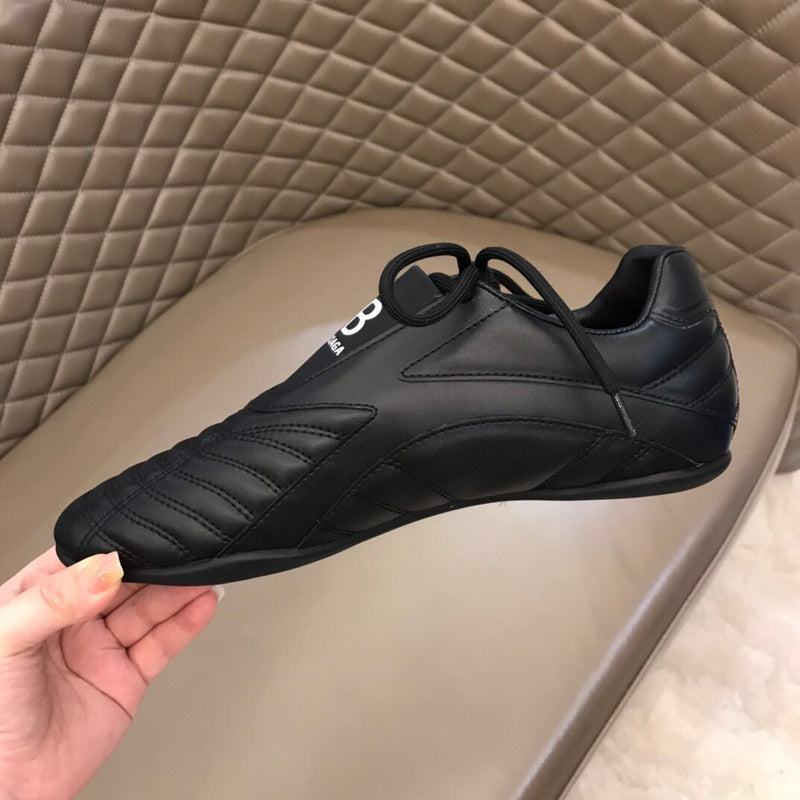 Balenciaga shoes Style 312 - angled studio shot