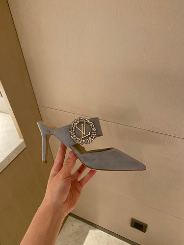Louis Vuitton shoes Style 273 - texture and material detail