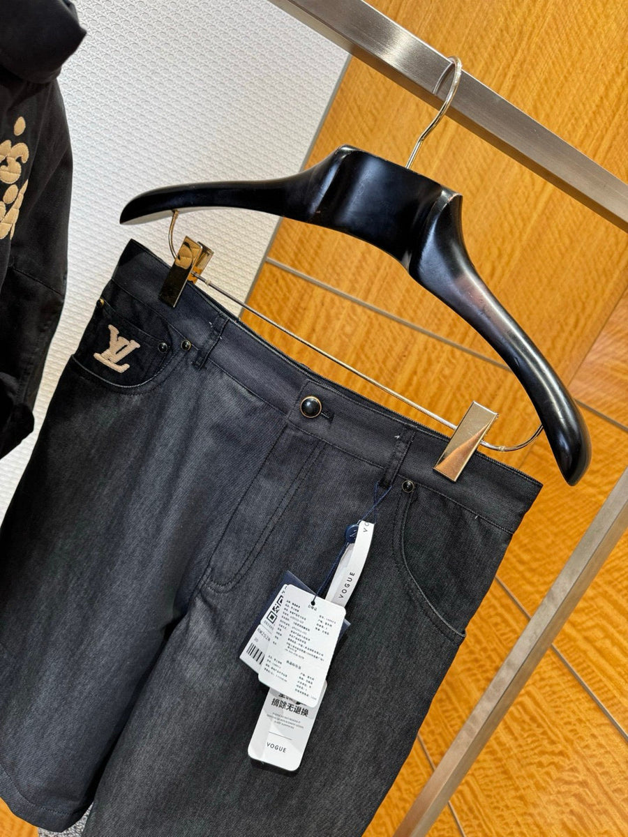 Louis Vuitton Shorts- Louis Vuitton Lou Shorts Everyday Lightweight Designer Shorts