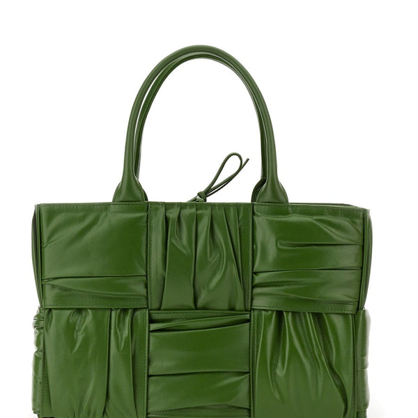 Bottega Veneta shoulder bags luxury designer piece front view