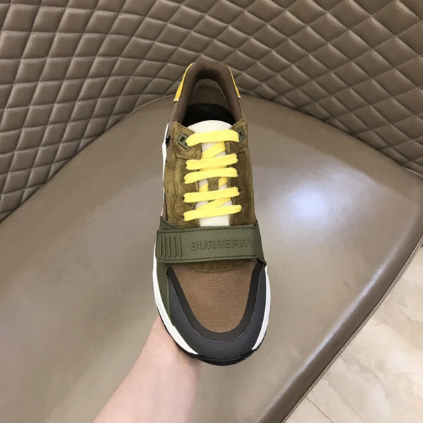 Burberry shoes Style 160 - sole and craftsmanship detail