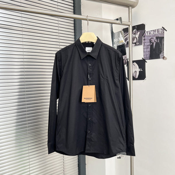 Side profile view of Burberry luxury piece style No.057