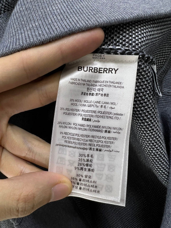 Front view of Burberry luxury piece style No.334