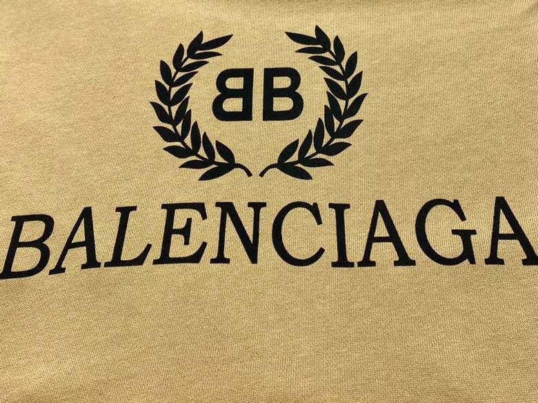 Styling view of Balenciaga luxury piece style No.549