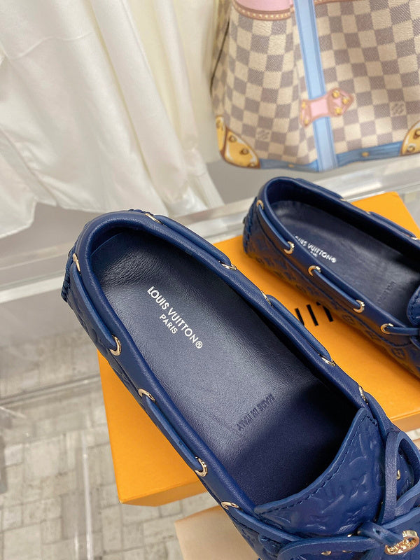 Louis Vuitton White Low-Top Sneakers - Detail Shot of Craftsmanship