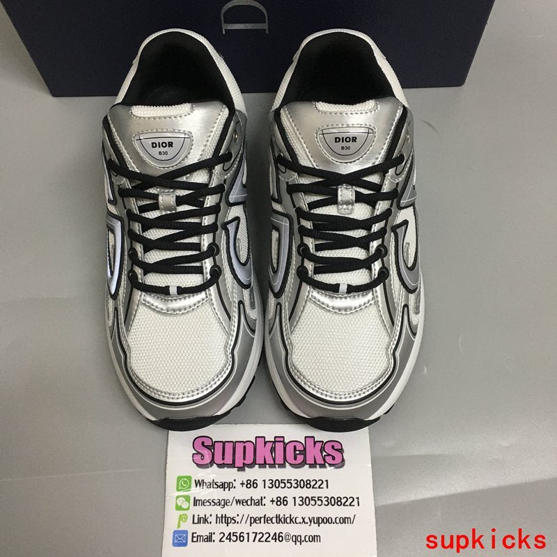 Dior shoes Style 007 - logo and branding close-up